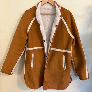 Women's Reversible Sherpa Jacket